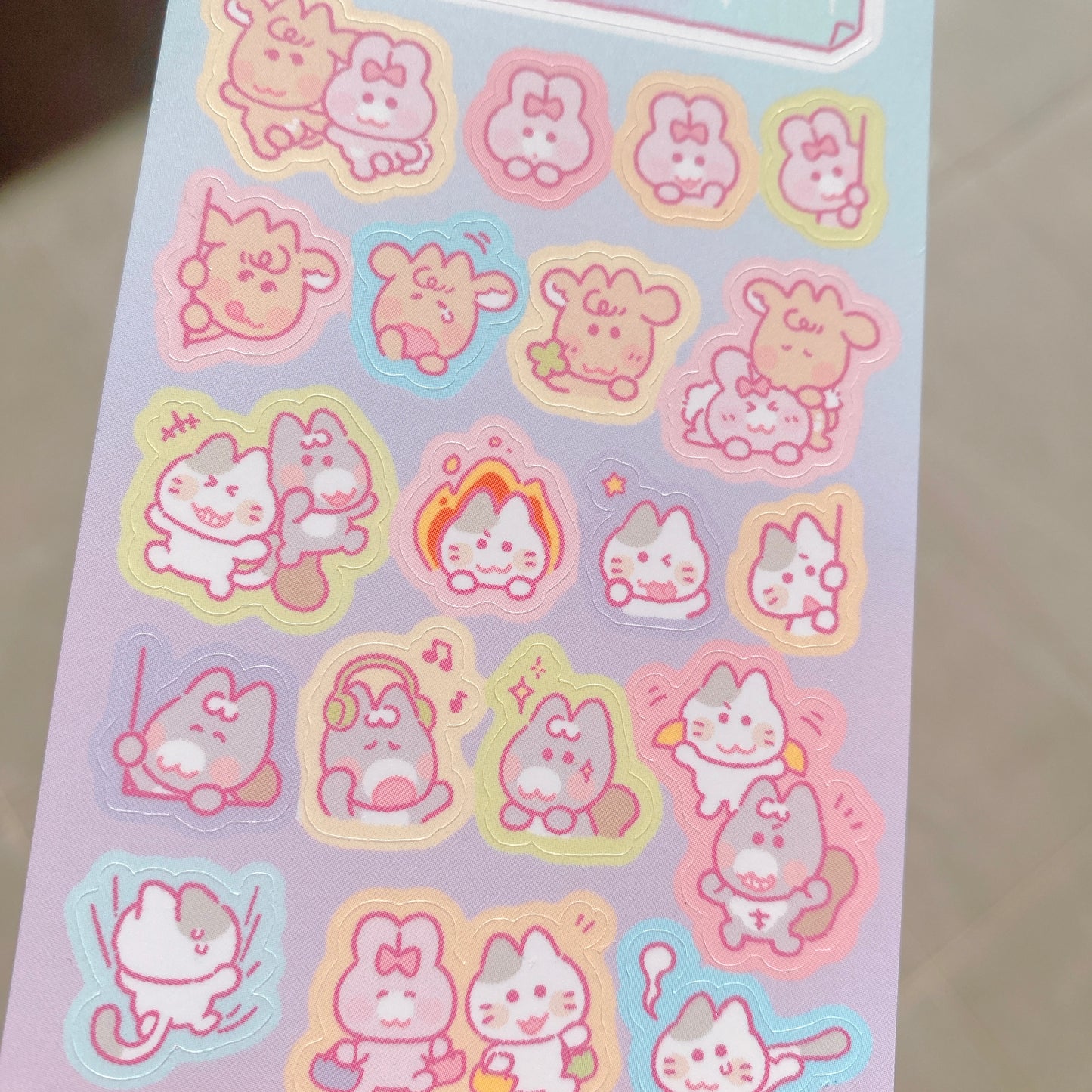 Mini page friends (pastel rainbow)